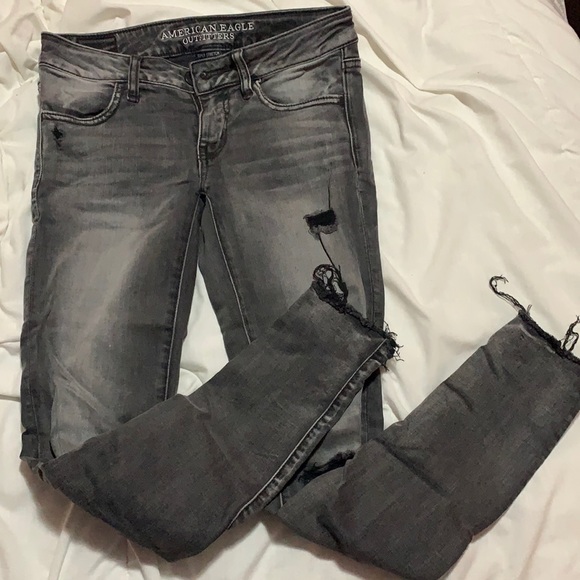 American Eagle super stretch jeans - size 4